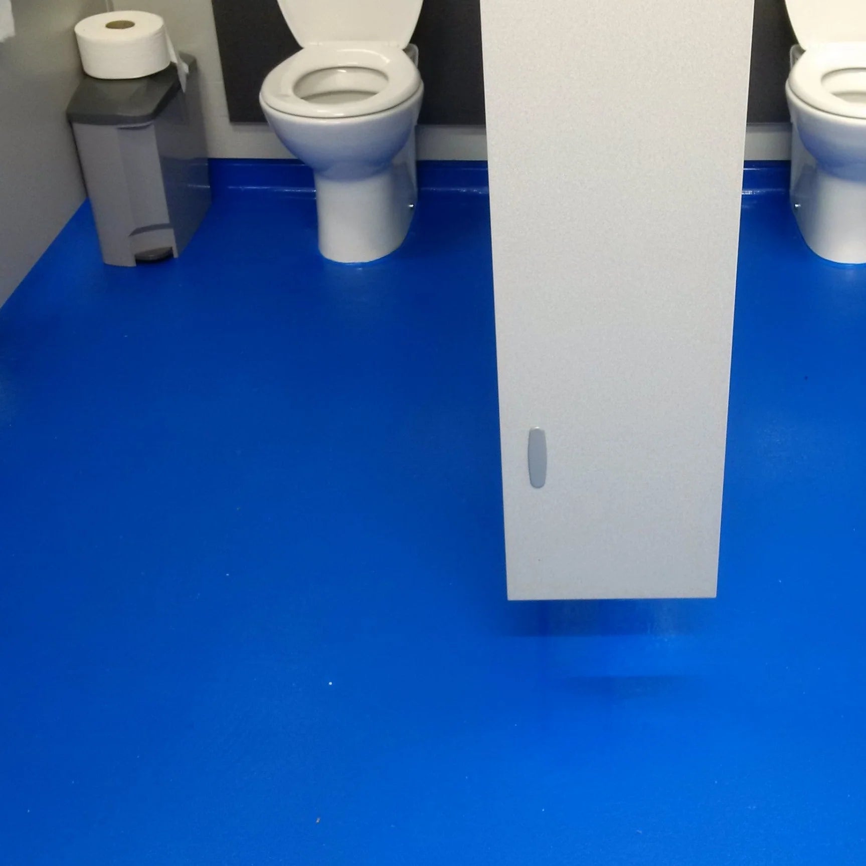 300 sq ft Restroom Epoxy Flooring Kit – Non-Slip, Hygienic & Built for High Traffic